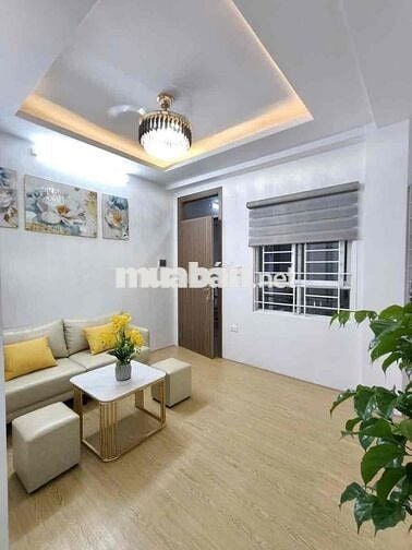 Bán căn hộ 55 m2 chỉ 2tỷ xx ccmn phố Phạm ngọc Thạch nhà đẹp 2 ngủ