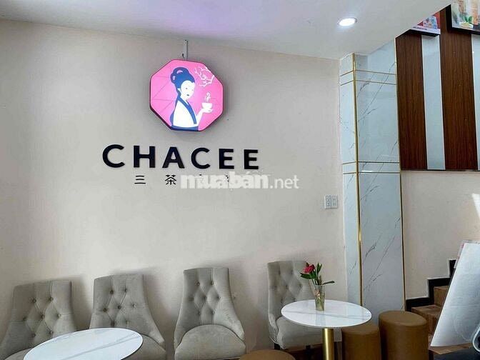 Sang mặt bằng kinh doanh trà sữa