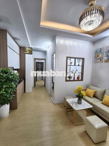 Bán căn hộ 55 m2 chỉ 2tỷ xx ccmn phố Phạm ngọc Thạch nhà đẹp 2 ngủ
