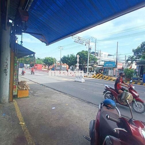 NHÀ MT KINH DOANH BUÔN BÁN ,ĐƯỜNG ĐT 743 ,BÌNH HÒA ,LÁI THIÊU