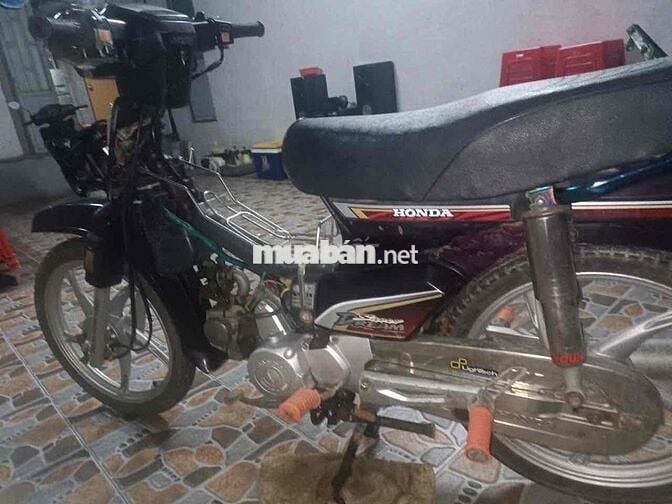 Xe số Honda Dream BOSS SANDA