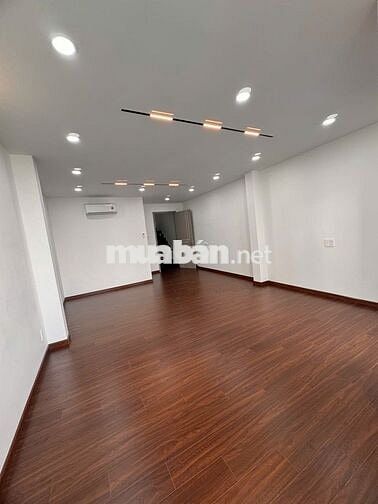 Bán nhà ngay đường Thanh Đa-Bình Quới Q.Bình Thạnh 4.5x18m 4 tầng