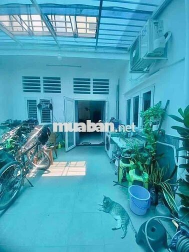 Nhà hẻm xe hơi 6m, 125m2, 3PN, đường Nguyễn Văn Thương
