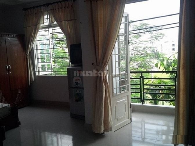Cho thuê phòng trọ 30 m2 cao cấp đầy đủ tiện nghi, gần sân bay TSN 
