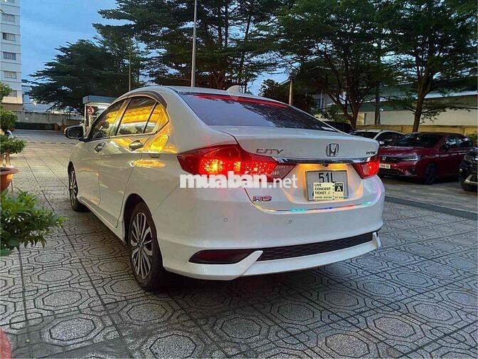 Honda City 2017 1.5 TOP - 120000 km