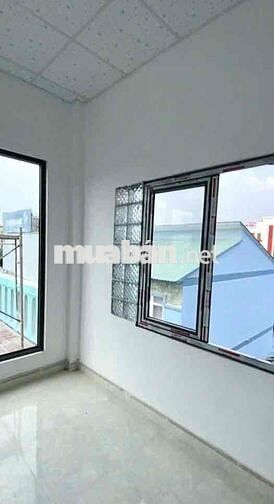 Cho thuê nhà nguyên căn 2 lầu có: 3pn nằm gần Chợ và Ga Tàu Dĩ An