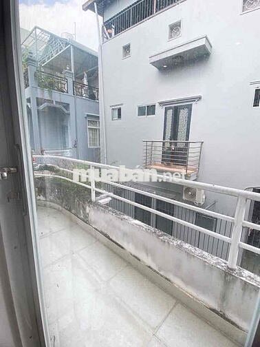 62M² - CMT8 TÂN BÌNH - HẺM TRƯỚC NHÀ 4M - SỔ VUÔNG A4 – CHỈ 6.9 TỶ TL
