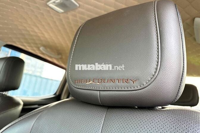 Chevrolet Colorado 2019 2.5L 4x4 AT HighCountry
