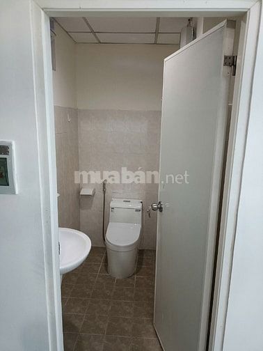 Cho thuê căn hộ Phú Mỹ Thuận. 95m2, 2PN, 2WC, nhà mới. Giá 6,5tr/tháng