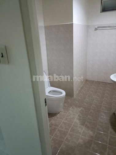 Cho thuê căn hộ Phú Mỹ Thuận. 95m2, 2PN, 2WC, nhà mới. Giá 6,5tr/tháng
