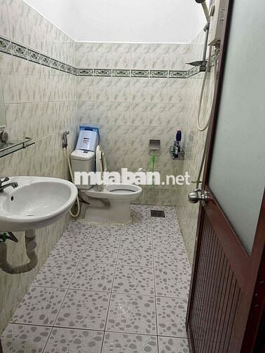 Phòng trọ 13,3m2 đường Trần Thái Tông