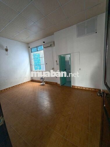 Tìn đâu đc 57m2 thổ cư ngang 5m nhà đẹp vuông vức hẻm 79 lê lợi