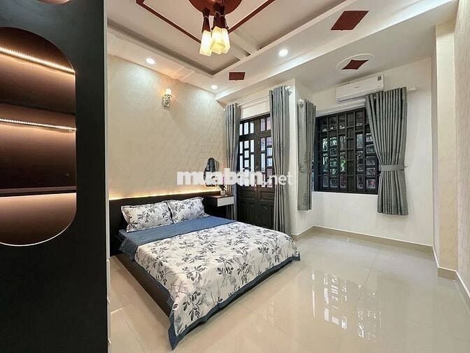 Bán nhà Nguyễn Công Hoan, Phú Nhuận – hẻm ô tô, 32m² giá chỉ 4.1 tỷ!