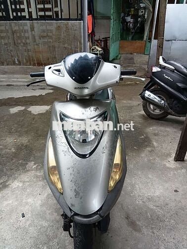 Xe hảng hon đa còn nguyên bản