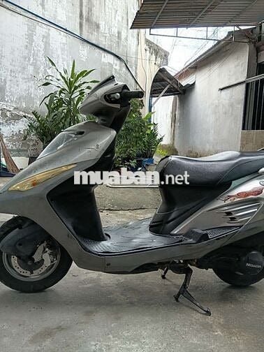 Xe hảng hon đa còn nguyên bản