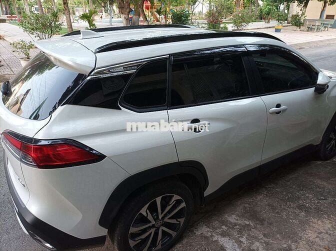 Tôi đúng chính chủ bán xe Toyota Cross 2023 1.8V