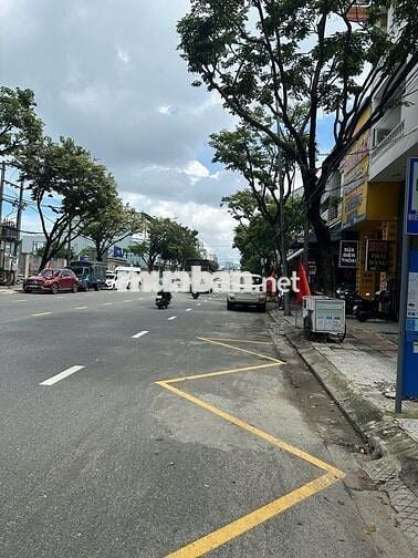NGUYÊN CĂN MẶT TIỀN LÊ ĐÌNH LÝ, VỊ TRÍ ĐẮC ĐỊA.