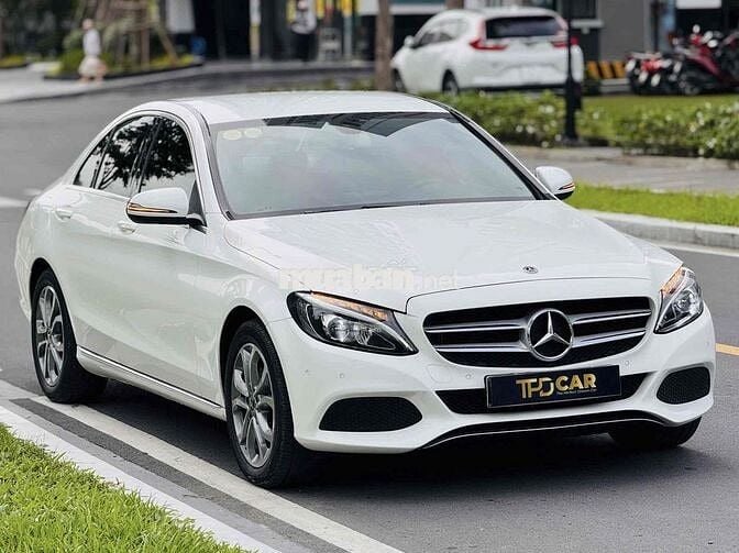 Mercedes C200 2018 Lướt 69.000 km
