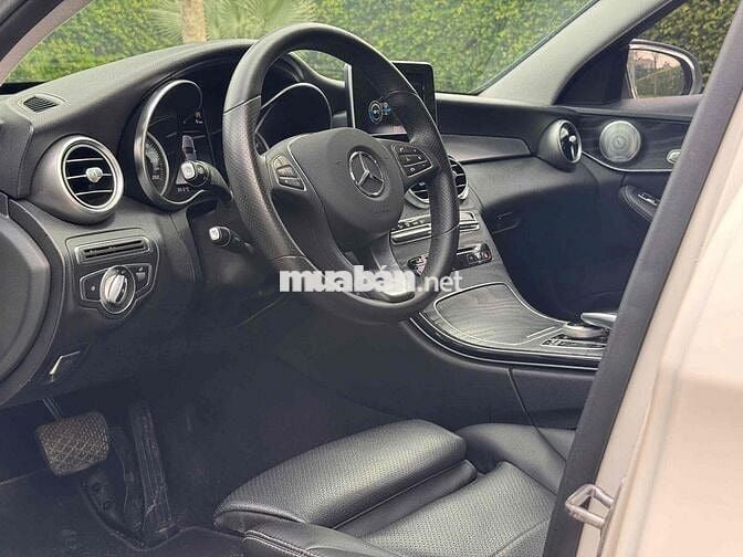 Mercedes C200 2018 Lướt 69.000 km