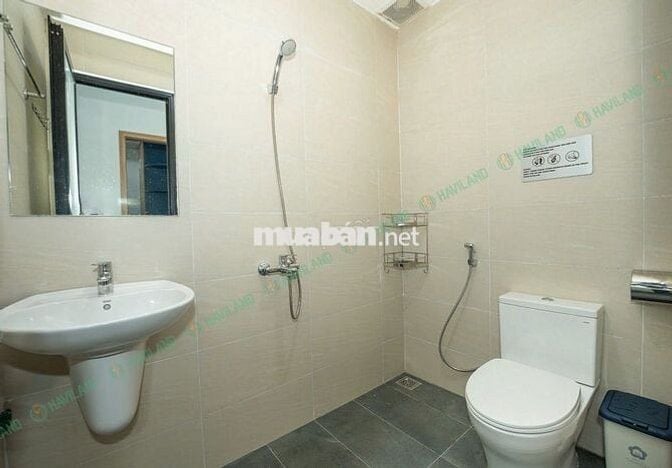 CHO THUÊ CĂN HỘ 2 PHÒNG NGỦ CÓ BAN CÔNG GẦN BỜ SÔNG KHU YÊN TĨNH