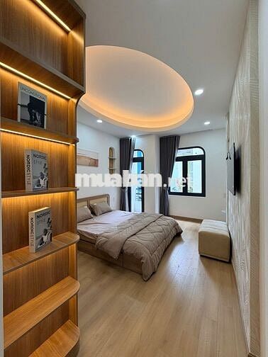 NHÀ PHỐ ĐƯỜNG CÔ GIANG QUẬN 1, MỚI 100% NHỈNH 7 TỶ
