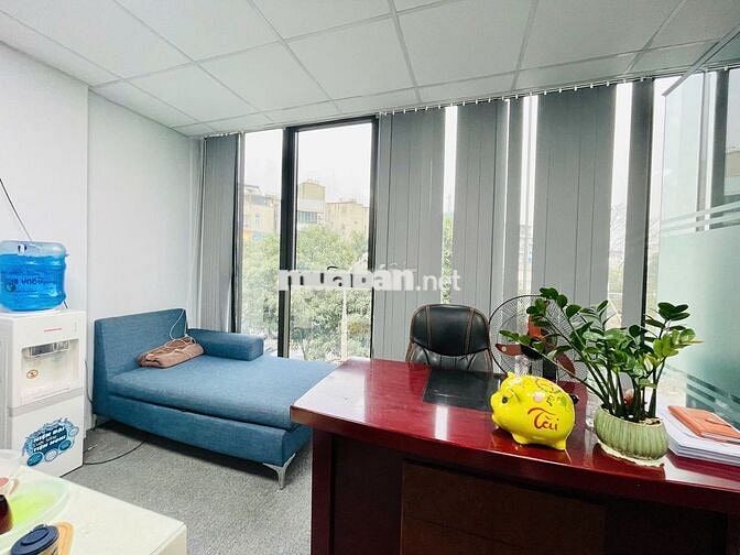 Còn 1 sàn Vũ Tông Phan 120m2 16tr lô góc view kính trần 3m3