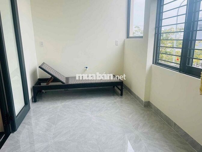 Cho thuê nhà MT Hói Kiểng Hoà Quý NHS 5pn