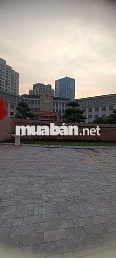Bán BIỆT THỰ HỒ TÂY 160 M.GIÁ TỐT.OTO TRÁNH