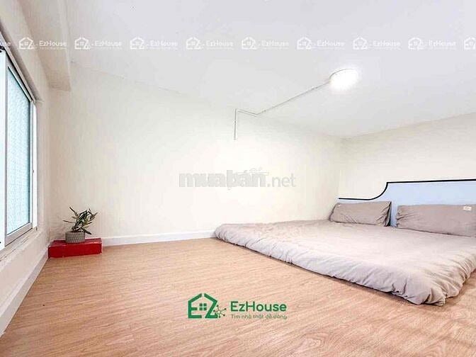 Phòng gác lửng ban công mới cứng 100%