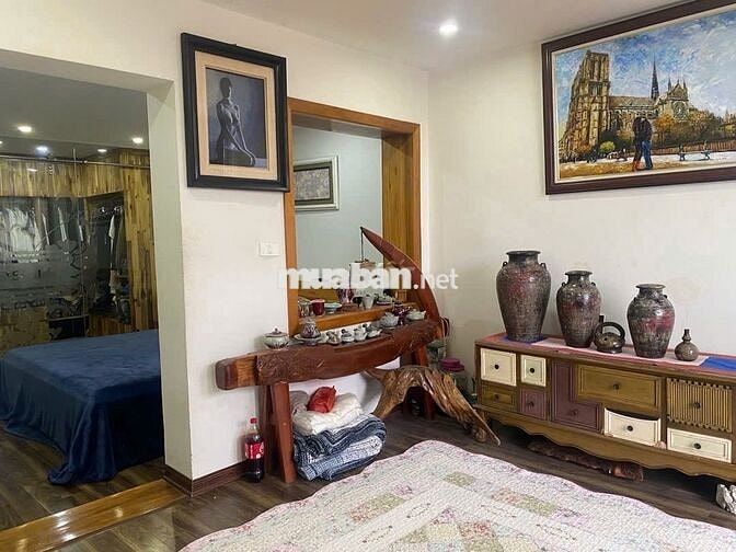 Hiếm Bán tập thể phố Yên Thế, nội thất cực xịn, ở ngay, 125m2 3.25 tỷ