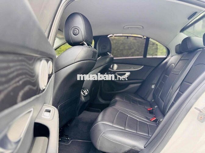 Mercedes C200 2018 Lướt 69.000 km