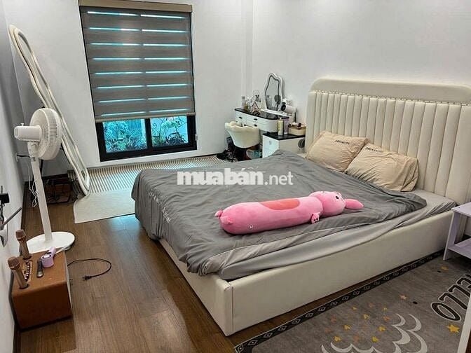 cho thuê nguyên căn nhà tổ 9 phú lương gần ĐH Đại NAm 32m-5T full đồ