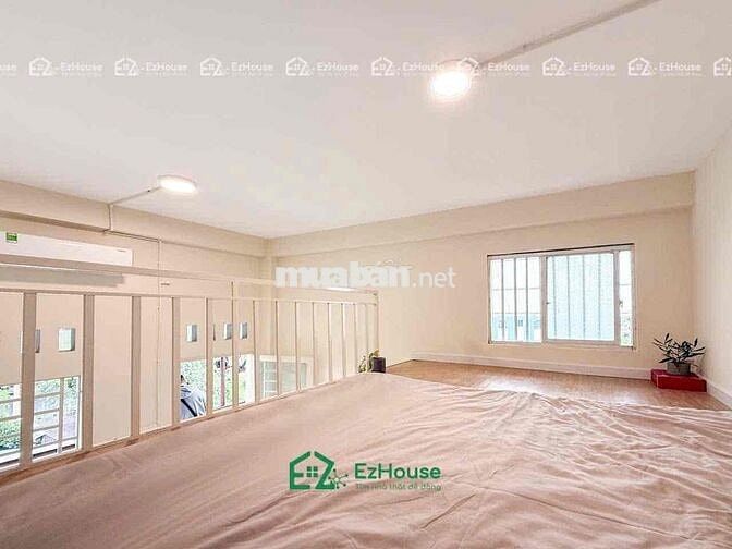 Phòng gác lửng ban công mới cứng 100%