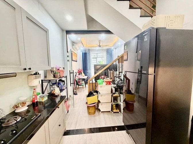 ⭐️Nhà 3 lầu đẹp Cao Cấp cách Mặt tiền Đường Nguyễn Đình Chiểu 30m, P3