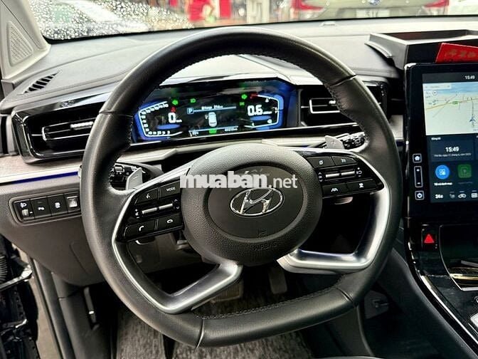 Hyundai Custin 2023 2.0 Cao cấp - 48000 km