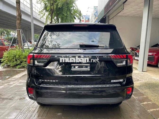 CẦN BÁN FORD EVEREST PLATIUM SX 2025 CÓ VAT CAO