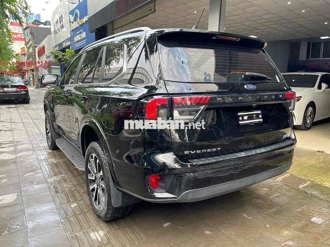 CẦN BÁN FORD EVEREST PLATIUM SX 2025 CÓ VAT CAO