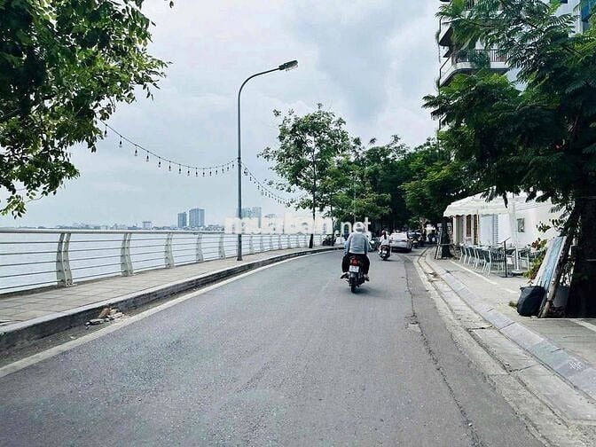 BIỆT THỰ TÂY HỒ-90M2-HAI MẶT NGÕ-THÔNG NHIỀU ĐƯỜNG-10M RA HỒ-31,5 TỶ