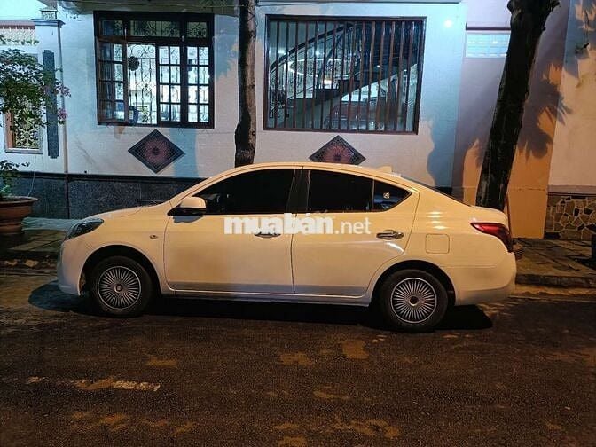 Nissan Sunny 2017 1.5 XL - 160000 km