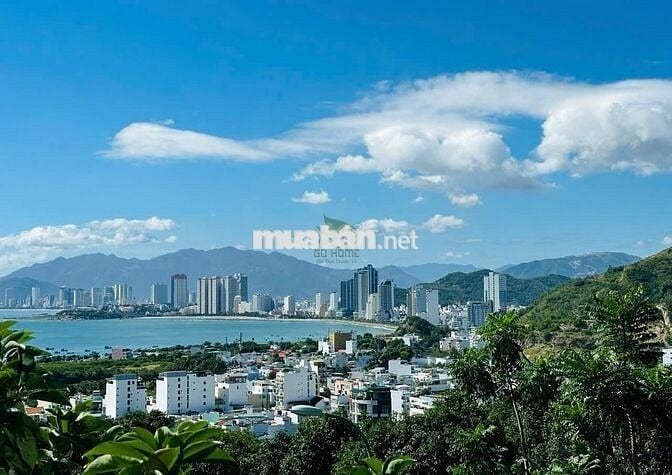 VILLA VIEW TOÀN CẢNH VỊNH NHA TRANG 5 PHÒNG NGỦ GIÁ 70 TRIỆU/THÁNG
