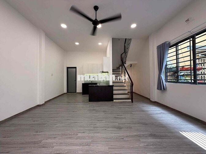 LÊ HỒNG PHONG QUẬN 10 ( PHƯỜNG VƯỜN LÀI ) NGANG BỀ THẾ 5,3M - 128.7M2