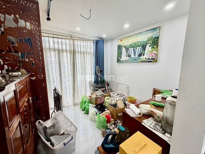 ⭐️Nhà 3 lầu đẹp Cao Cấp cách Mặt tiền Đường Nguyễn Đình Chiểu 30m, P3