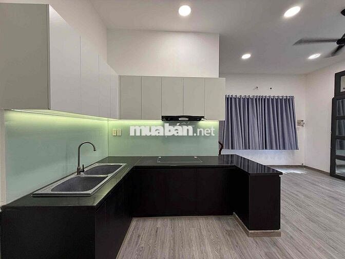LÊ HỒNG PHONG QUẬN 10 ( PHƯỜNG VƯỜN LÀI ) NGANG BỀ THẾ 5,3M - 128.7M2