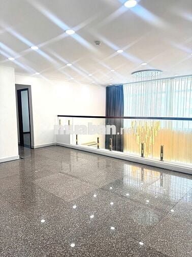 Bán căn hộ Penthouse Giai Việt Hoàng Anh 856 Tạ Quang Bửu, P5, Q8.