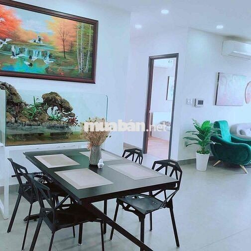 Cho thuê căn góc 3PN 112m2 view CV Gia Định Novaland