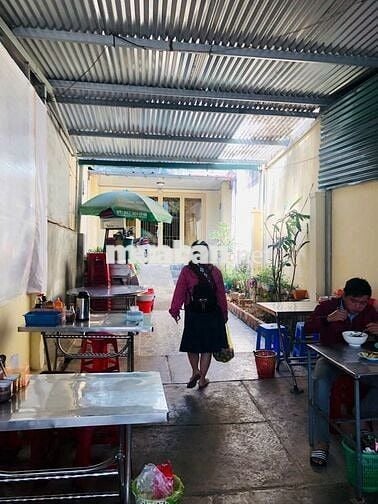 Bán nhà mặt tiền đường Yersin, phường 10, Đà Lạt 154m2 giá rẻ 14,1 tỷ!