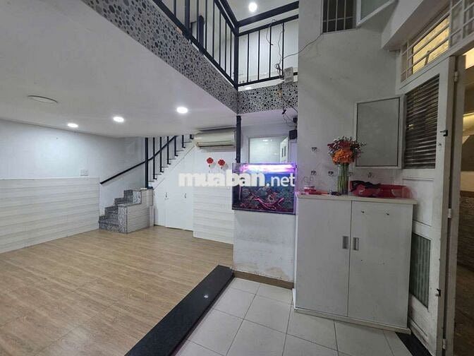 Nhà nguyên căn cho thuê sát mặt tiền Nguyễn Thông