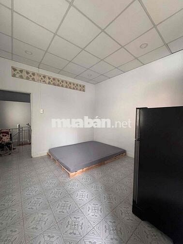 CHO THUÊ CĂN HỘ BAN CÔNG 2PN + 1WC FULL NỘI THẤT NGAY CV LÊ THỊ RIÊNG