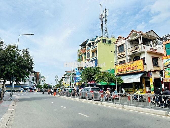 🆘CHO THUÊ MẶT BẰNG KINH DOANH VỊ TRÍ ĐẸP🆘22x4M - 2 TẦNG (LỀ ĐƯỜNG 50M)