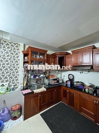 Bán nhà mặt tiền kinh doanh, Hương Lộ 2. 4 Tầng. Vị trí đắc địa